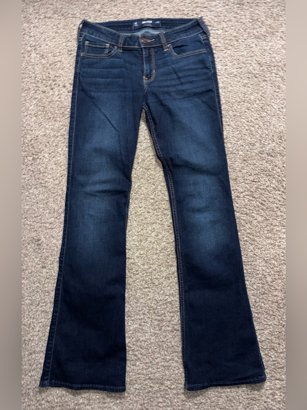 Hollister Dark Wash Low Rise Boot Cut Jean Sz 4/27